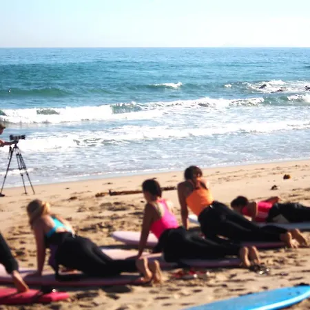 بيت شباب 7feetsurfcamp كاربالو