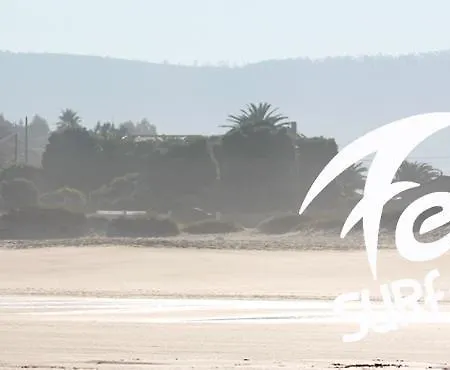 7feetsurfcamp Hostel