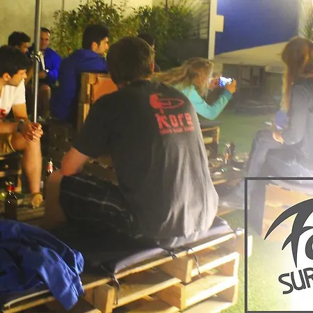 Hostel 7feetsurfcamp *