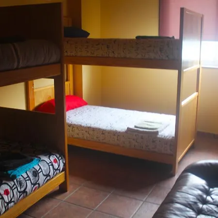 Hostel 7feetsurfcamp *