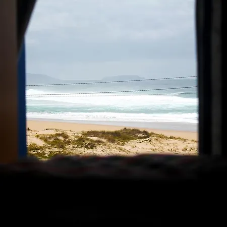 Hostel 7feetsurfcamp *