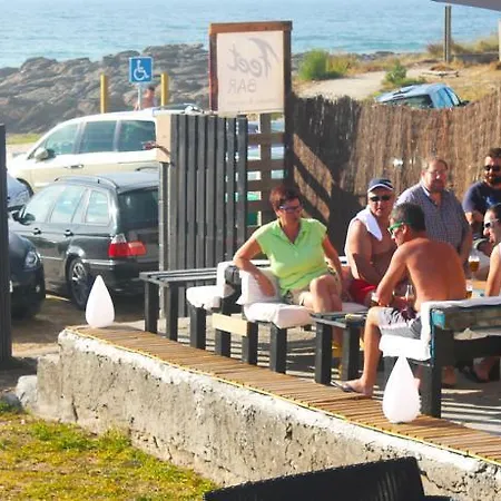7feetsurfcamp Hostel